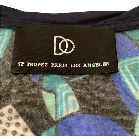 DO v-neck tunic in S/M, never worn - Picture 7 of 12